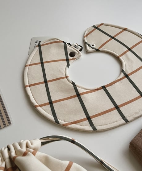 Organic cotton baby bib/Windowpane check