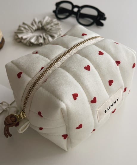 organic cotton quilted pouch/Heart/red