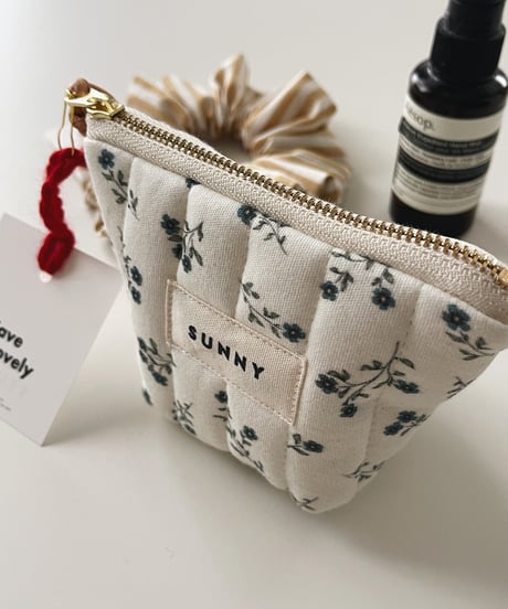 organic cotton quilted pouch/MINI/Blue flower
