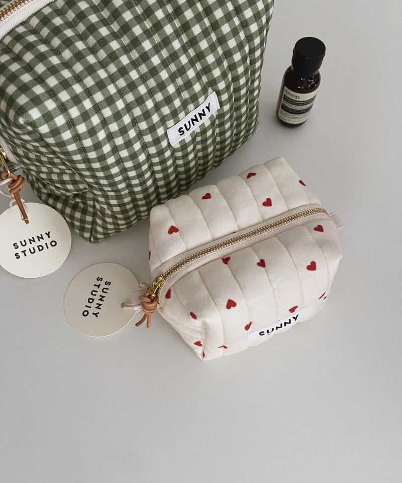 N organic Basic 　春限定　ポーチ＆ファンデ付 N organic Basic 春限定 ポーチ＆ファンデ付 N organic Basic 春