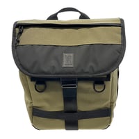 Brompton x Bear Grylls Waterproof Backpack（フロント