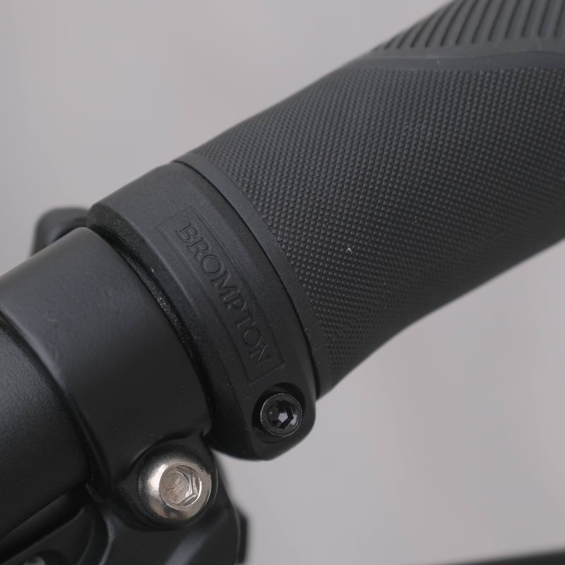 廃盤品　*PDW* whiskey ergo　グリップ　黒レザー　ブロンプトン 廃盤品 *PDW* whiskey ergo グリップ 黒レザー ブロンプトン PDW