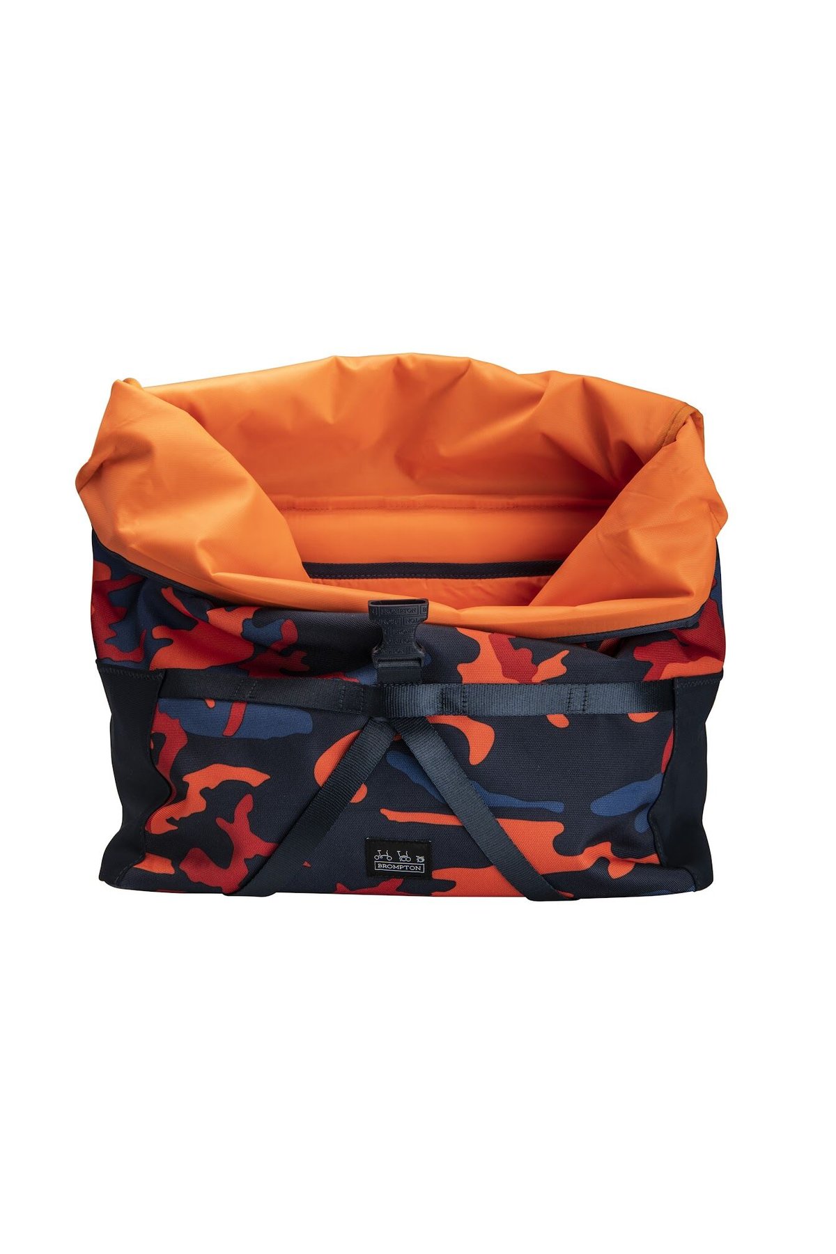 極美品ブロンプトンRoll Top Bag 14L Camo(レインカバー付き) 極美品ブロンプトンRoll Top Bag 14L Camo(レインカバー付き)