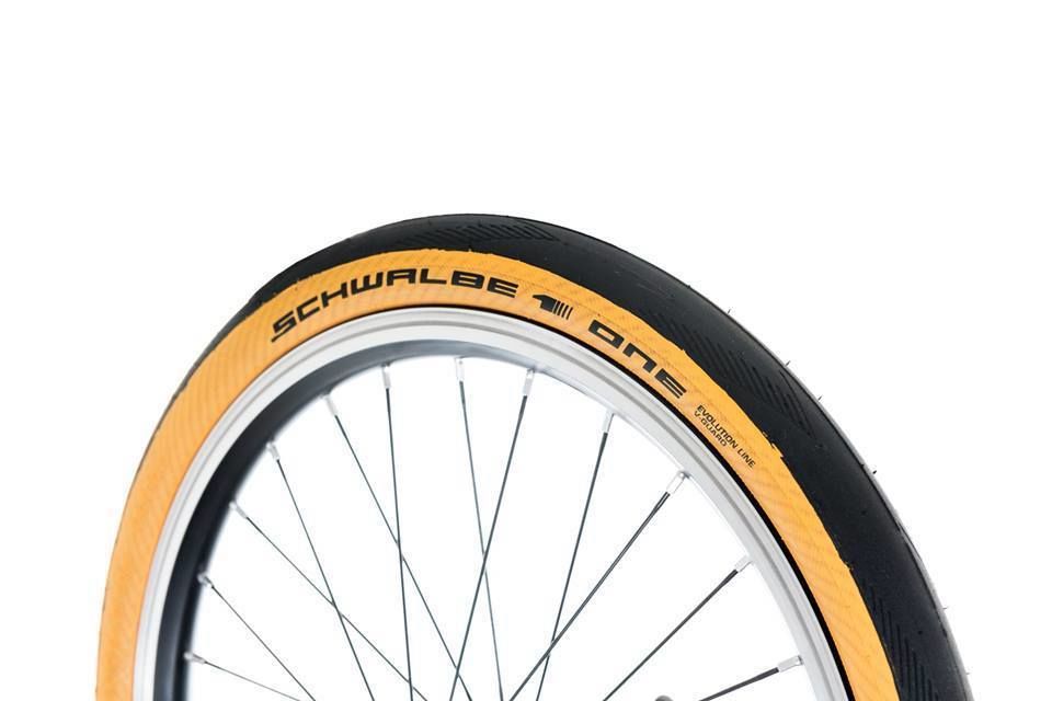 Schwalbe One ＜16×1-1/3：35-349 / BROMPTON適合＞ | b