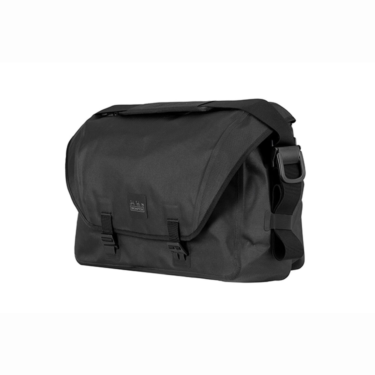 Messenger Waterproof Bag 20L Black | believe on 