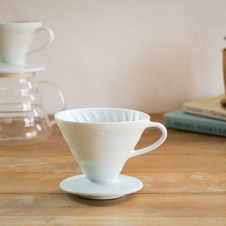 HARIO V60 Ceremic Dripper 1-4 cups（White）/ ハリオ V60透過ドリッパー02セラミック1-4杯用（ホワイト）