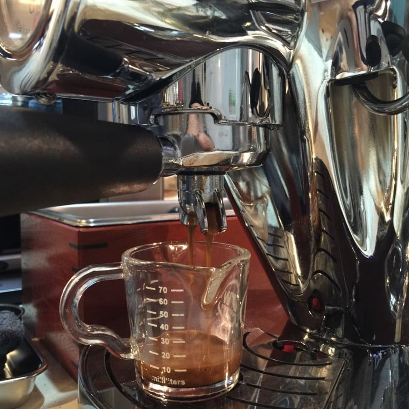 BUGATTI HOME USE ESPRESSO MACHINE（RED）ブガッティ 家庭用