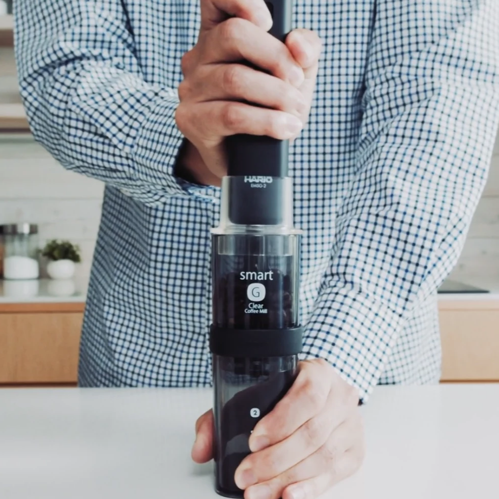 HARIO電動ハンディーコーヒーグラインダー スマートG電動ハンディーコーヒーグラインダー｜コーヒー関連