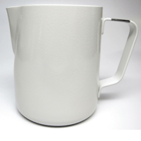 Revolution Stainless Steel Steaming Pitcher 20 oz【WHITE】/レボリューション ステンレスミルクピッチャー20oz 【ホワイト】