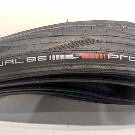 SCHWALBE PRO ONE700×28 BLK TUBELESS EASY