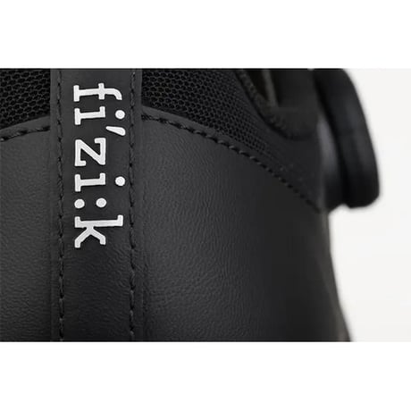 fi'zi:k ( フィジーク ) ビンディングシューズ VENTO OMNA ( ヴェント オムナ ) ブラック / ブラック 40.0 (25.7cm)