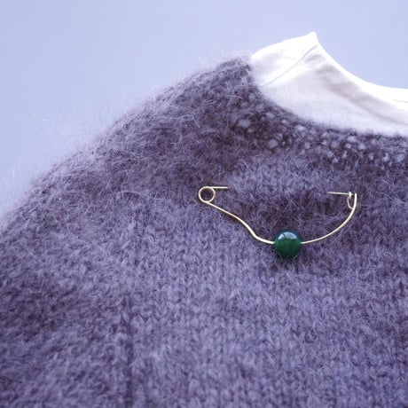 knit brooch  クォーツ