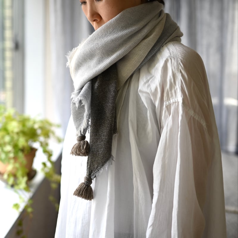 Wool Chambray Tassel Stole | COOVA ONLINE SHOP