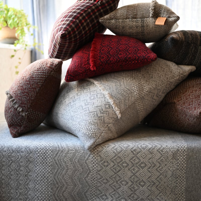 民族クッション 中材入り [展示品につき値下げ] | COOVA ONLINE SHOP