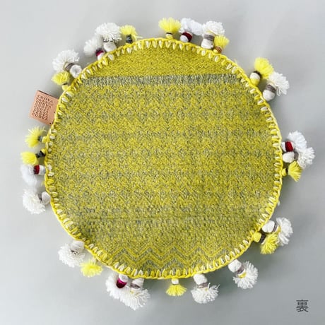COOVAⒸ トライバルラグ [Φ35cm] タッセル付