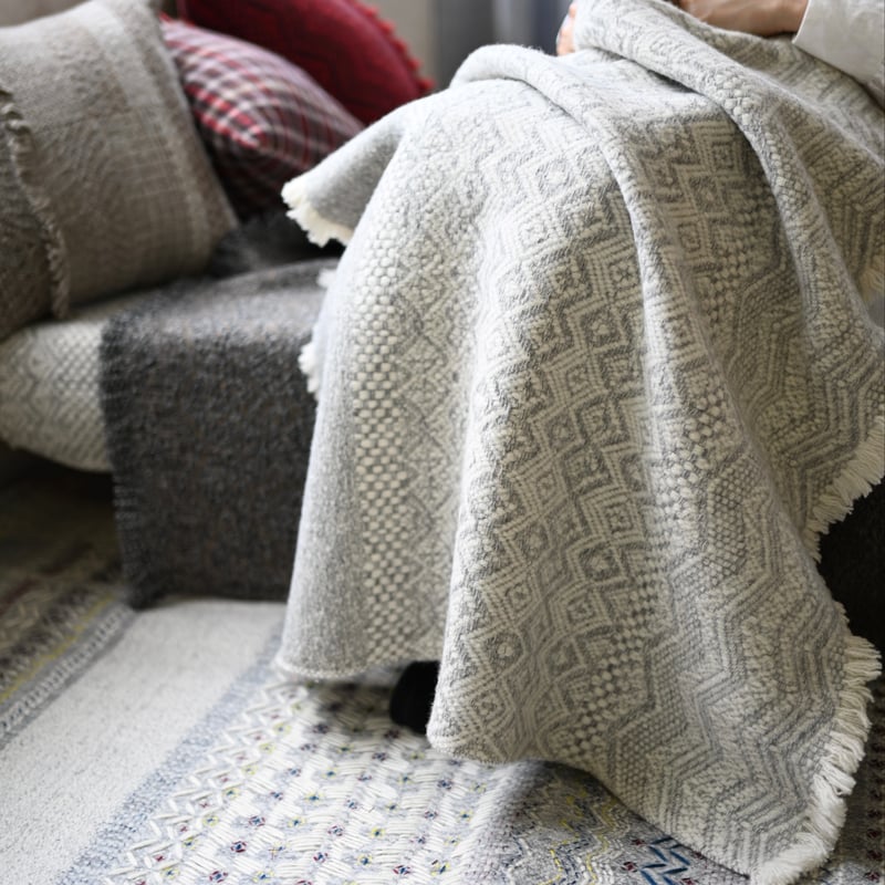 3C BLANKET / KAPUA 3Cブランケット（カプア） BLANKET / KAPUA(146×190cm foggy): TOWEL | kashwere Japan