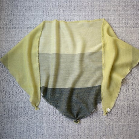 【NEW COLOR】Cashmere-Wool Triangle Stole