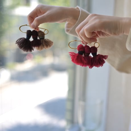 COOVAⒸ Tassel Quilt Pin