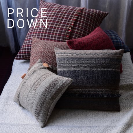 The Ravens LOGO Cushion クッション　新品　COOTIE 公式】Yogibo Animal Cushion Fox - ヨギボー アニマル