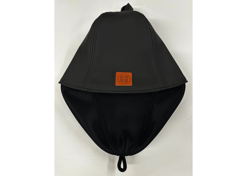 ⚫皮タグ付き⚫ 凄い断熱性 ✓シリコンレザー生地 & 次世代 3層構造