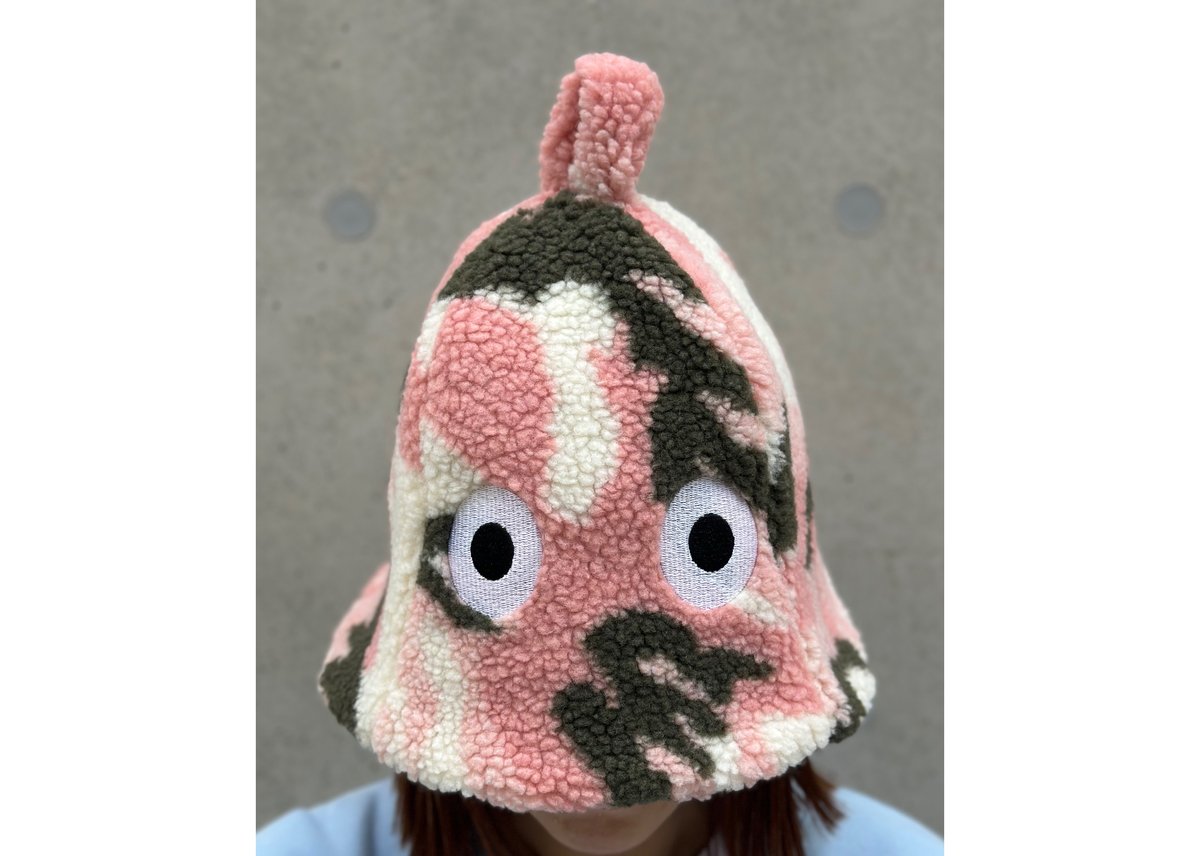 2色あり 👀実写版メッシュ君 迷彩 ボア 素材 カラフルチェック柄 次