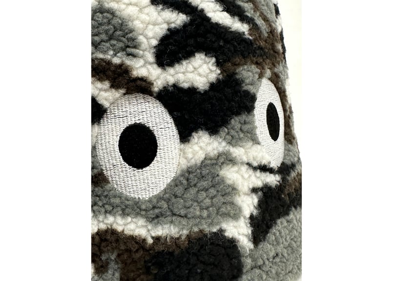 2色あり 👀実写版メッシュ君 迷彩 ボア 素材 カラフルチェック柄 次