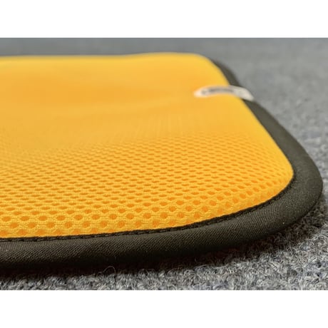 世界初 サウナマット風 Yellow 3D メッシュトリプル サウナマット 極上の座り心地 速乾性 丸洗い可能