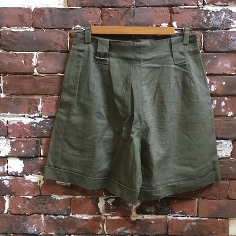 LADIES COTTON TUCK SHORTS