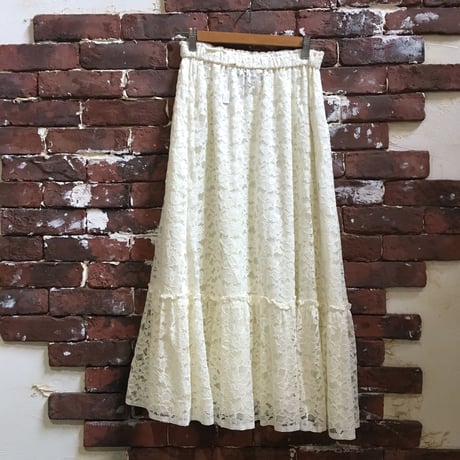 VINTAGE LADIES RACE SKIRT