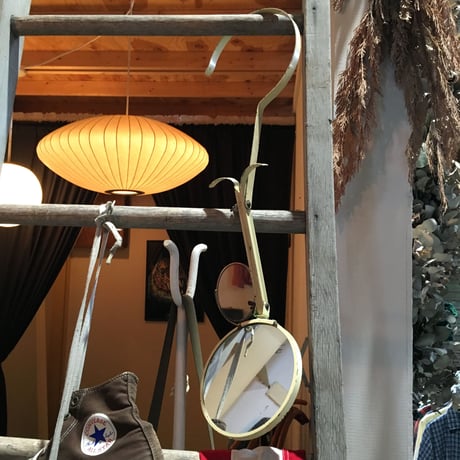 OLD 2 STEP HOOK MIRROR