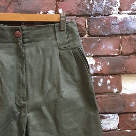 LADIES COTTON TUCK SHORTS