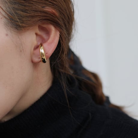 Crescent earcuff(Ear&Ring/ゴールド）)【E47-332G】