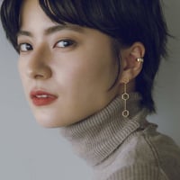 tripricade  3連六角形のイヤリング(ゴールド)【E44-332G】