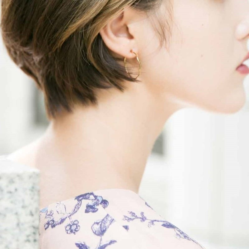 ギザギザ、フープイヤリング (ゴールド）【E18-311G