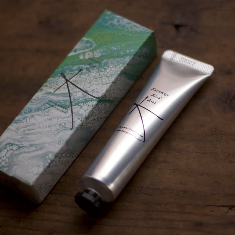 クロモジハンドクリーム / Kuromoji HAND CREAM / 自然派 / ナチュラ