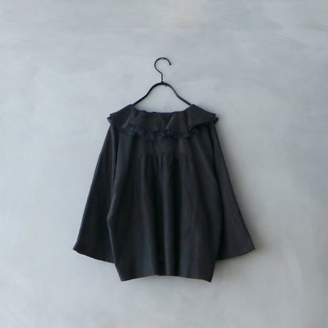 ＜完売しました＞コットンシルクブレイド・フリルカラーブラウス／ブラック