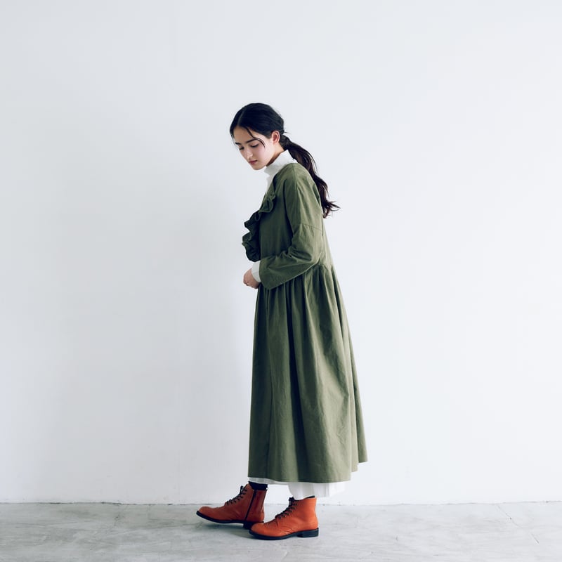 ピグメントダイコットン・フリルワンピース／カーキ | MAGALI