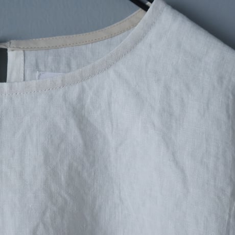 French linen roomy blouse  フレンチリネン・ルーミーブラウス／オフホワイト