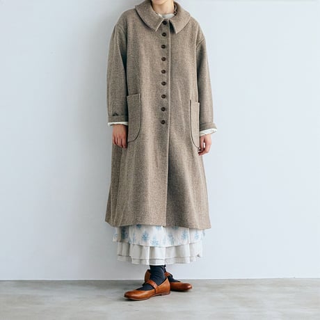 ＜完売しました＞トラディショナルウール・フラットカラーコート／ベージュ