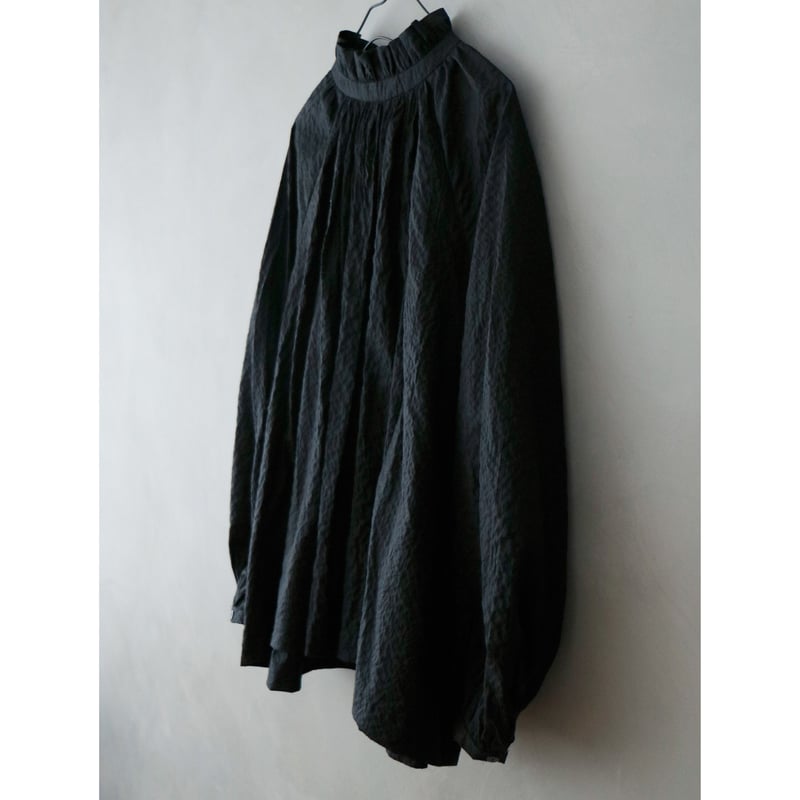 コットンオンデュレ・ギャザープルオーバー／ブラック | MAGALI