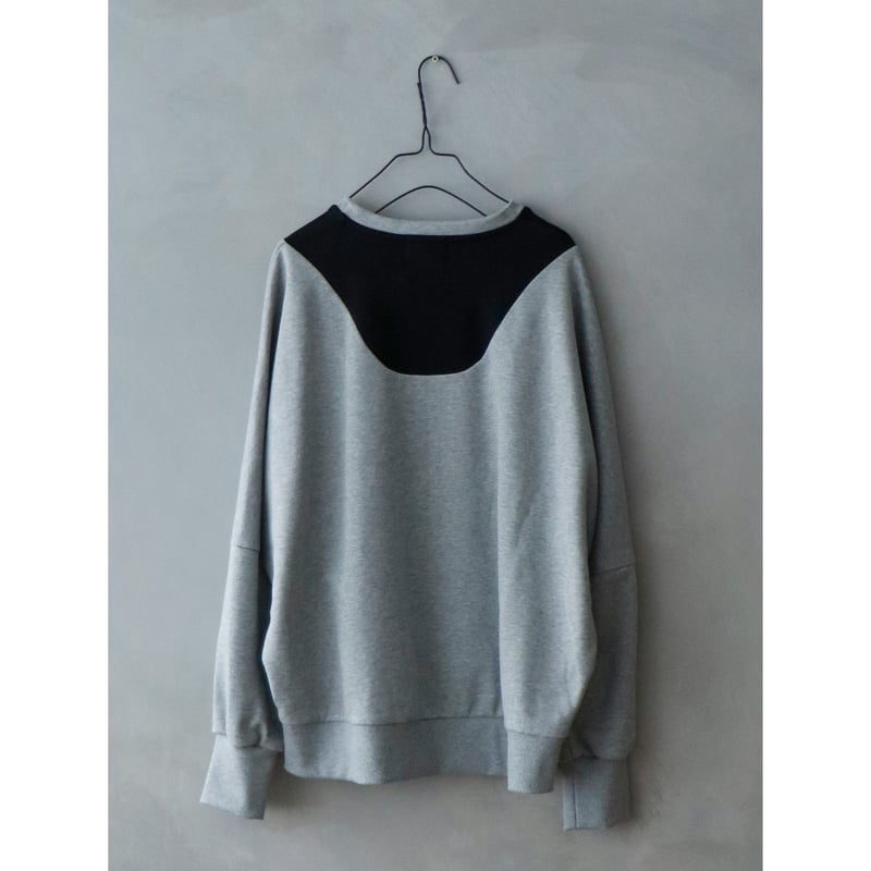 MAGALI コットンスウェット　スイッチングプルオーバー　ブラック　新品 コットンスウェット・スイッチングプルオーバー／ヘザーグレー