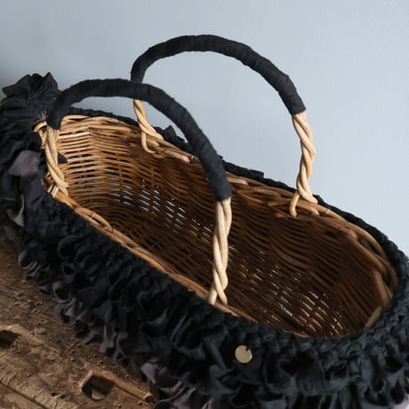 ＜7月30日再販／WEB限定販売＞Handspun Asymmetry Fray Basket  カゴバッグ／ブラック