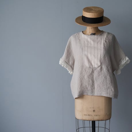 CATEGORY tops | MAGALI