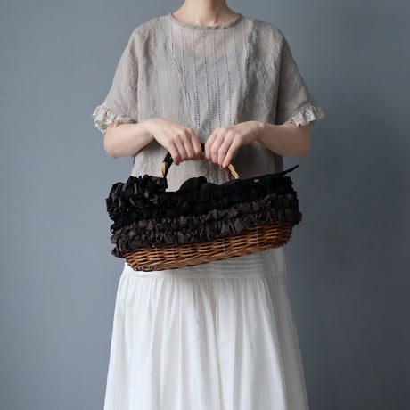 ＜7月30日再販／WEB限定販売＞Handspun Asymmetry Fray Basket  カゴバッグ／ブラック