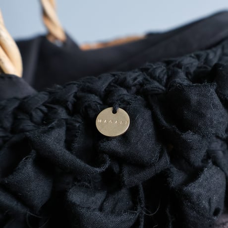 ＜7月30日再販／WEB限定販売＞Handspun Asymmetry Fray Basket  カゴバッグ／ブラック