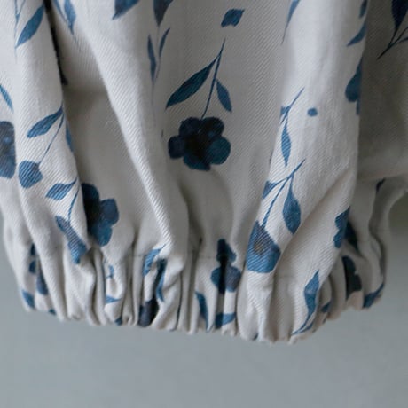 ＜完売しました＞Fleur de brume　コットンリネン・バルーンギャザーパンツ ／ダスティブルー
