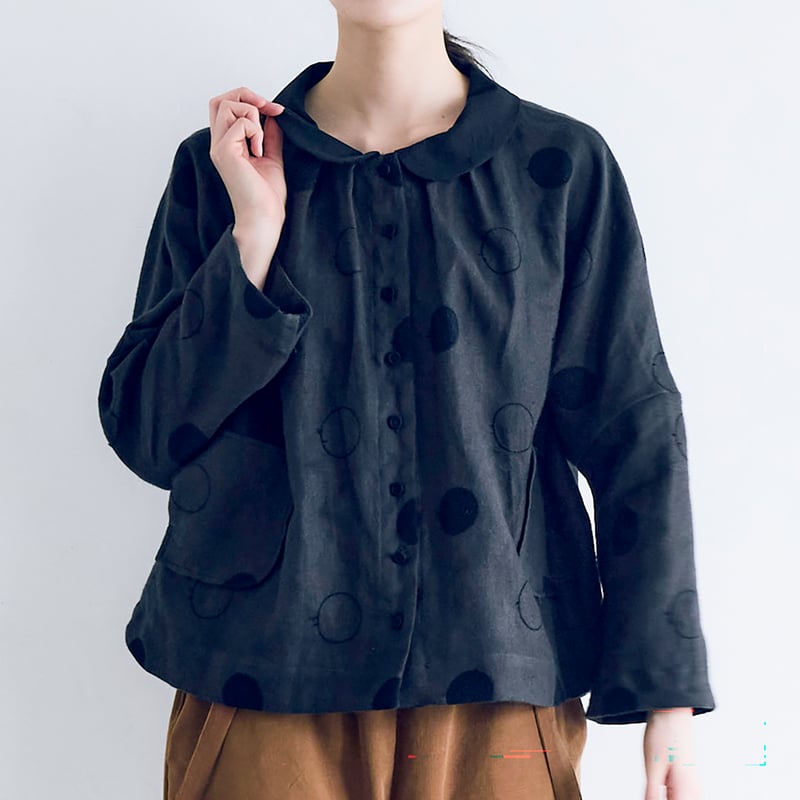 MAGALI コルトレイクリネン・フリルブラウス／ブラック セール価格！MAGALIコルトレイクリネン・フリルブラウス