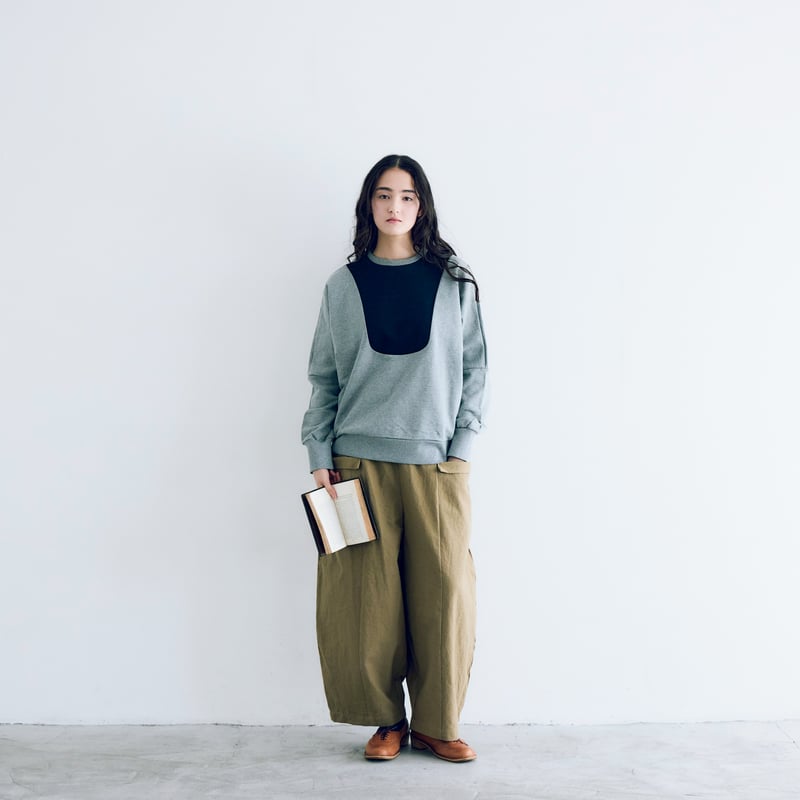 コットンスウェット・スイッチングプルオーバー／ヘザーグレー