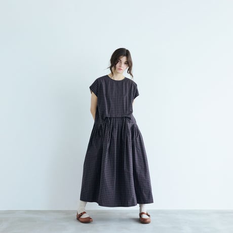 ＜完売しました＞ウォッシュドコットン・ラウンドスリーブワンピース ／ギンガムチャコール
