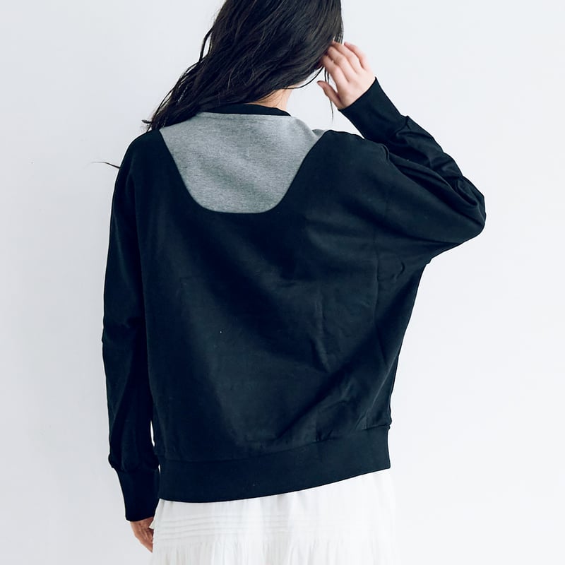 MAGALI コットンスウェット　スイッチングプルオーバー　ブラック　新品 コットンスウェット・スイッチングプルオーバー／ブラック | MAGALI